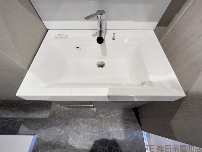 洗面設備　独立洗面台