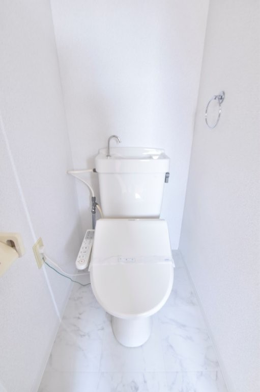 トイレ　清潔感のあるトイレ