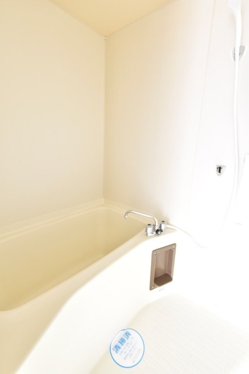 バス・シャワールーム　落ち着きのある浴室