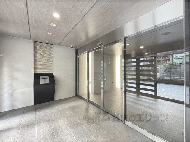 ロビー　ロビー