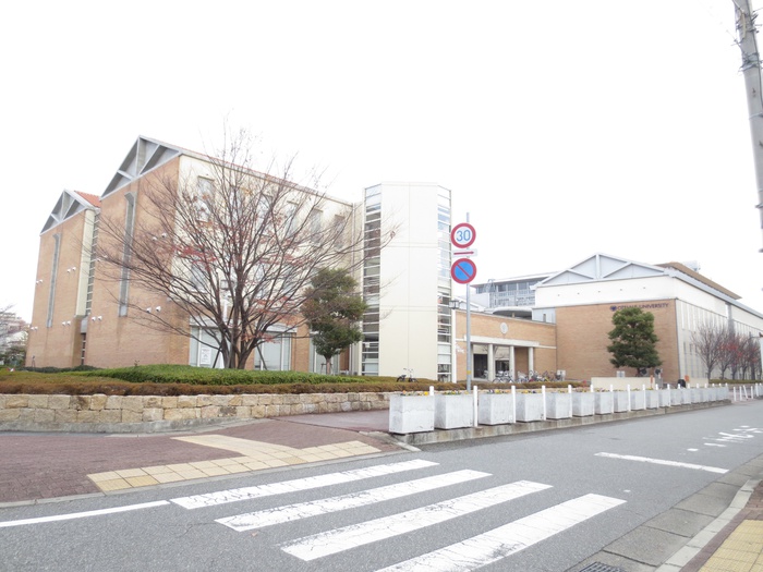 大学・短大　大手前大学（大学・短大）まで163m