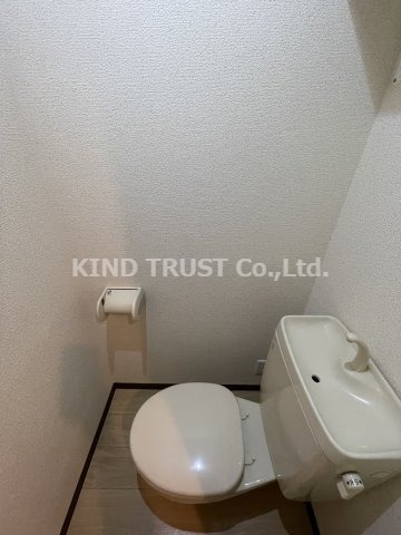 トイレ　トイレもきれいです