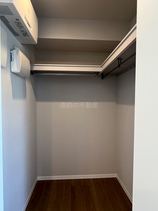 収納　ウォークインクローゼット