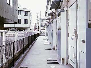 山陽電鉄本線 手柄駅 徒歩12分 2階建 築24年の玄関写真