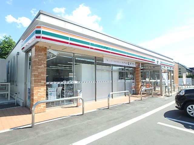 コンビニ　セブンイレブン（コンビニ）まで80m