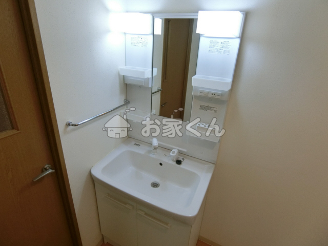 洗面設備　シャンプードレッサー(写真は別のお部屋です)