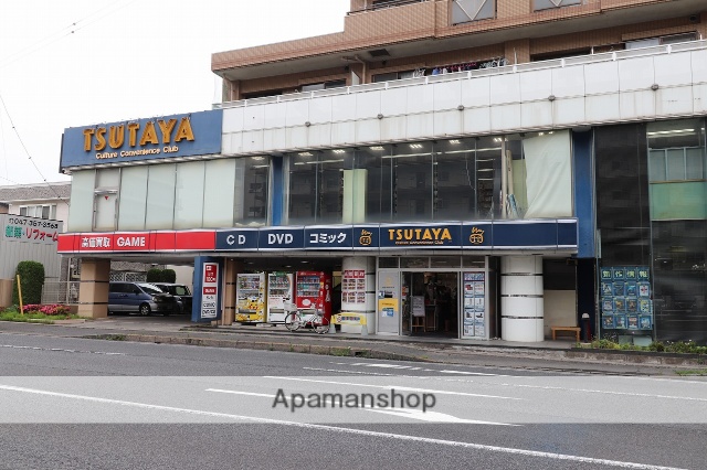 レンタルビデオ　TSUTAYA（レンタルビデオ）まで388m