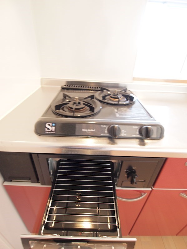 その他設備　2口のガスコンロです。