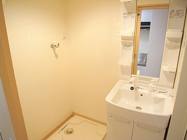エコー ウエストの内装写真