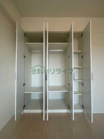 収納　エスティメゾン巣鴨