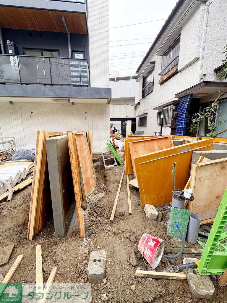 駐車場　バルコニー