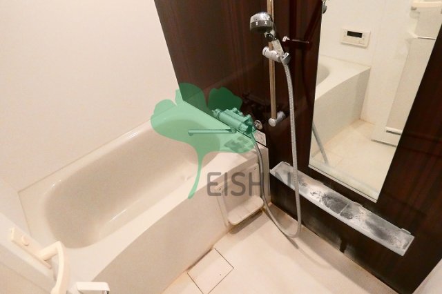 バス・シャワールーム　清潔感のある浴室です！