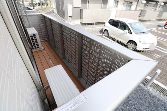 バルコニー　バルコニー