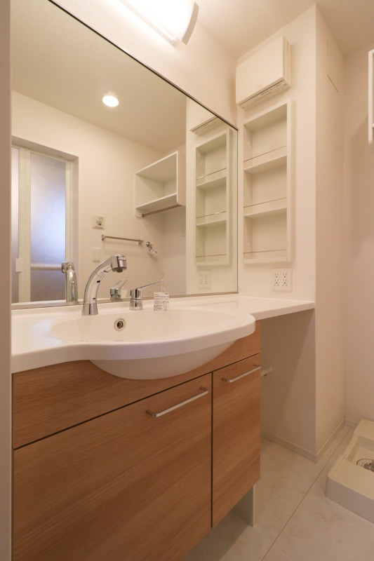 洗面設備　図面と現状に相違がある場合には現状を優先