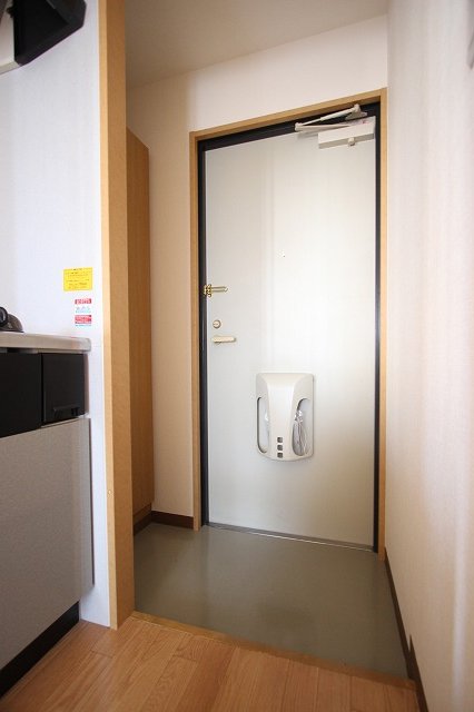 セキュリティ　同物件、別号室のものです。