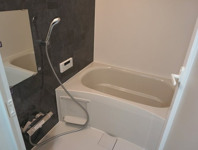 バス・シャワールーム　別部屋参照・現状優先