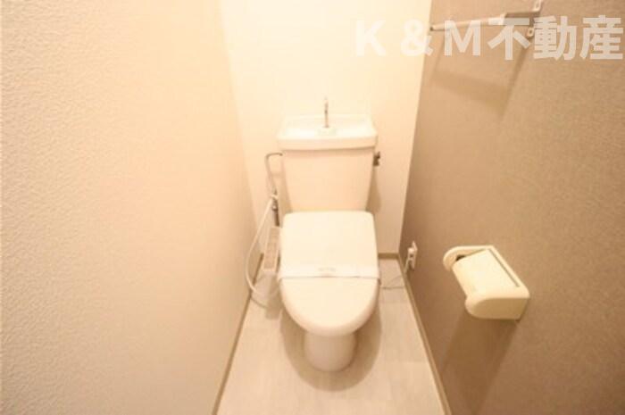 トイレ　トイレもきれいです