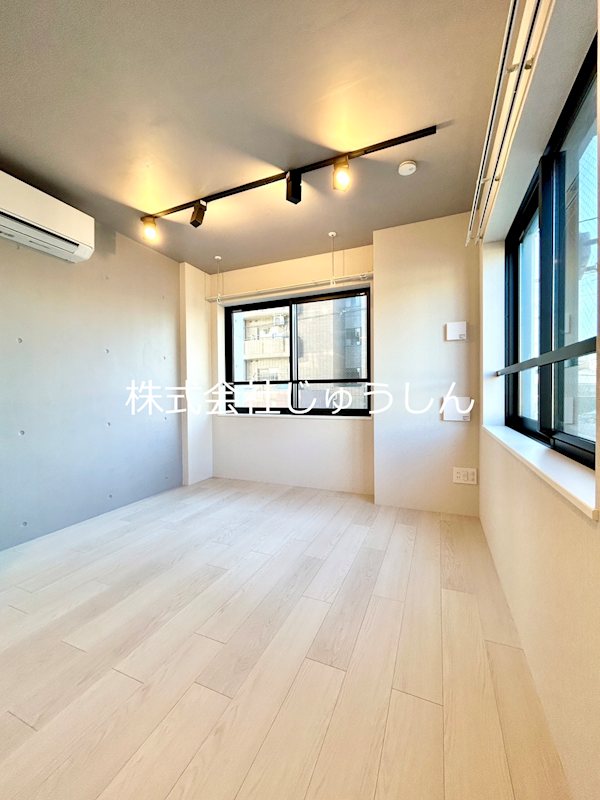 居室・リビング　初期費用抑えて賢く新生活発表会か？