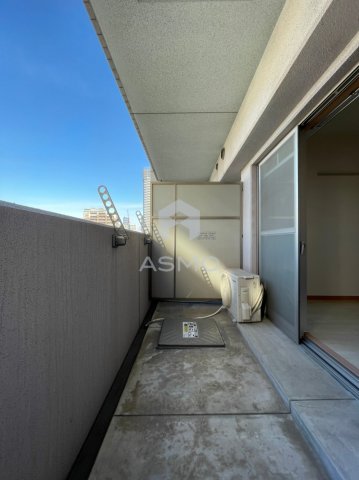 バルコニー　同マンション別部屋　参考写真