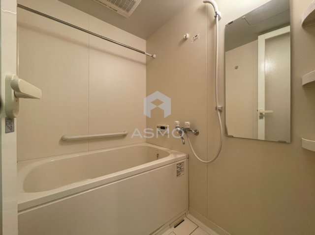 バス・シャワールーム　同マンション別部屋　参考写真