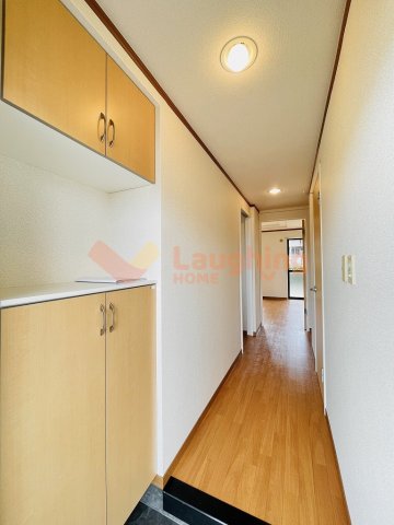 玄関　シンプルで使いやすい玄関です