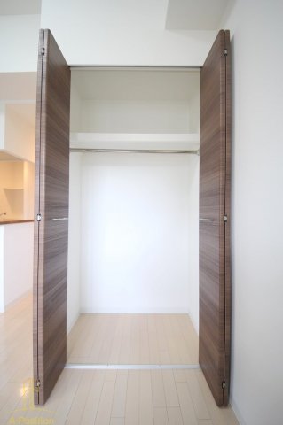 収納　ラグゼ江戸堀