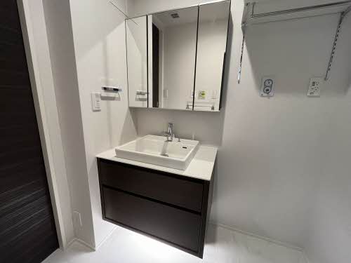 洗面設備　脱衣所、洗濯機置き場