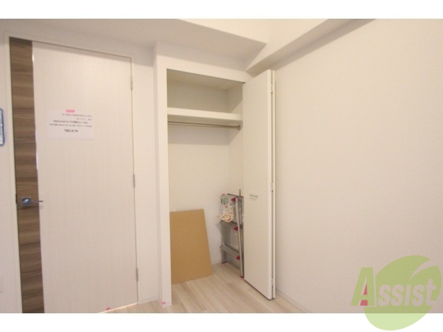 収納　同タイプ別号室の写真になります。