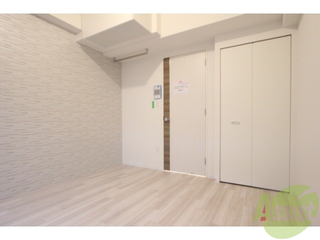 居室・リビング　同タイプ別号室の写真になります。