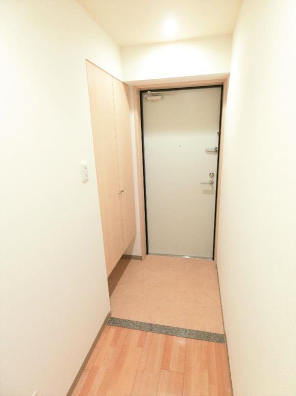 玄関　※同シリーズ物件モデルルームの写真です