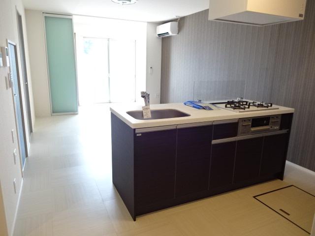 キッチン　キッチン（イメージ）