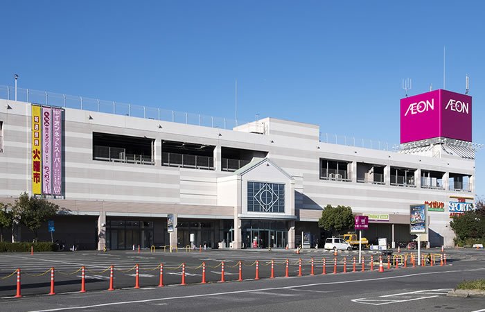 スーパー　イオン 守山店(イオン守山ショッピングセンター)（スーパー）まで677m