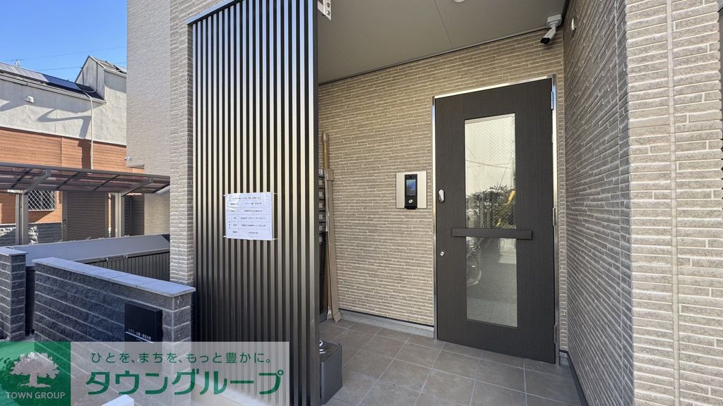 エントランス　★お部屋探しは株式会社タウンハウジング東京まで★