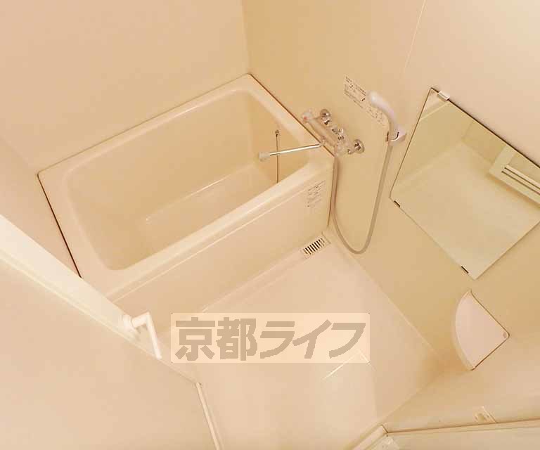 バス・シャワールーム　一日の疲れを癒すバスルーム