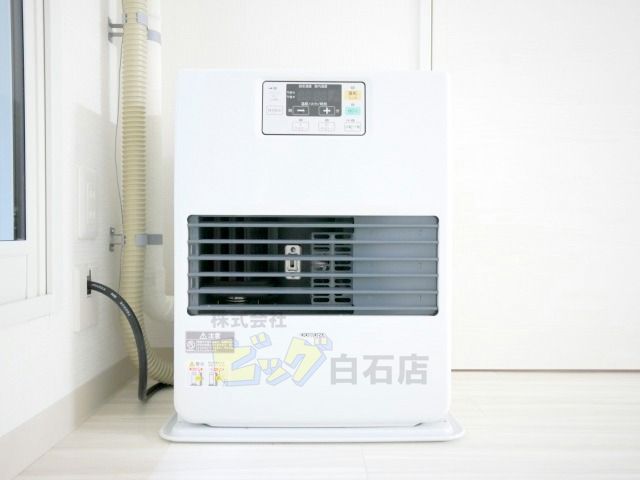 その他設備　経済的で暖かい灯油ストーブ付きです♪