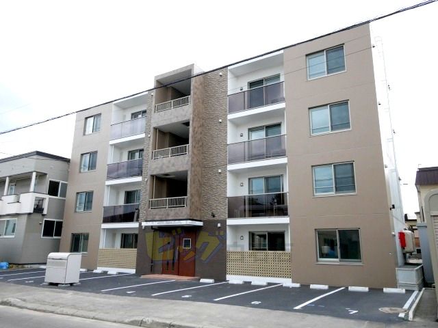 建物外観　インターネットが無料で利用可能なマンションです♪