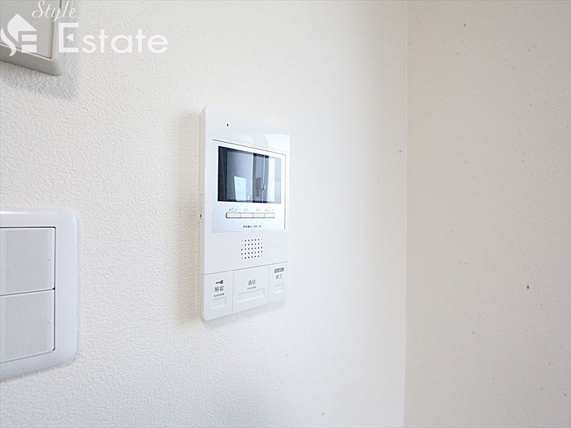 セキュリティ　モニター付きインターホン