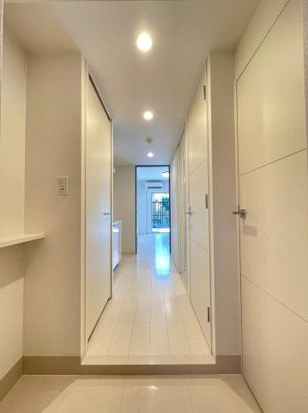 玄関　玄関です。