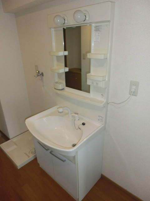 洗面設備　洗面化粧台