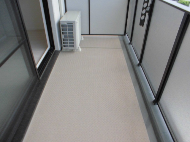 バルコニー　別部屋参考画像