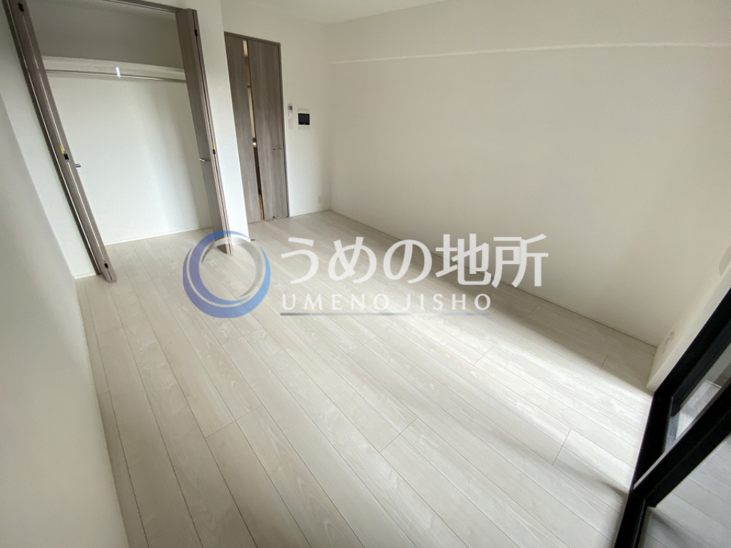 居室・リビング　洋室１