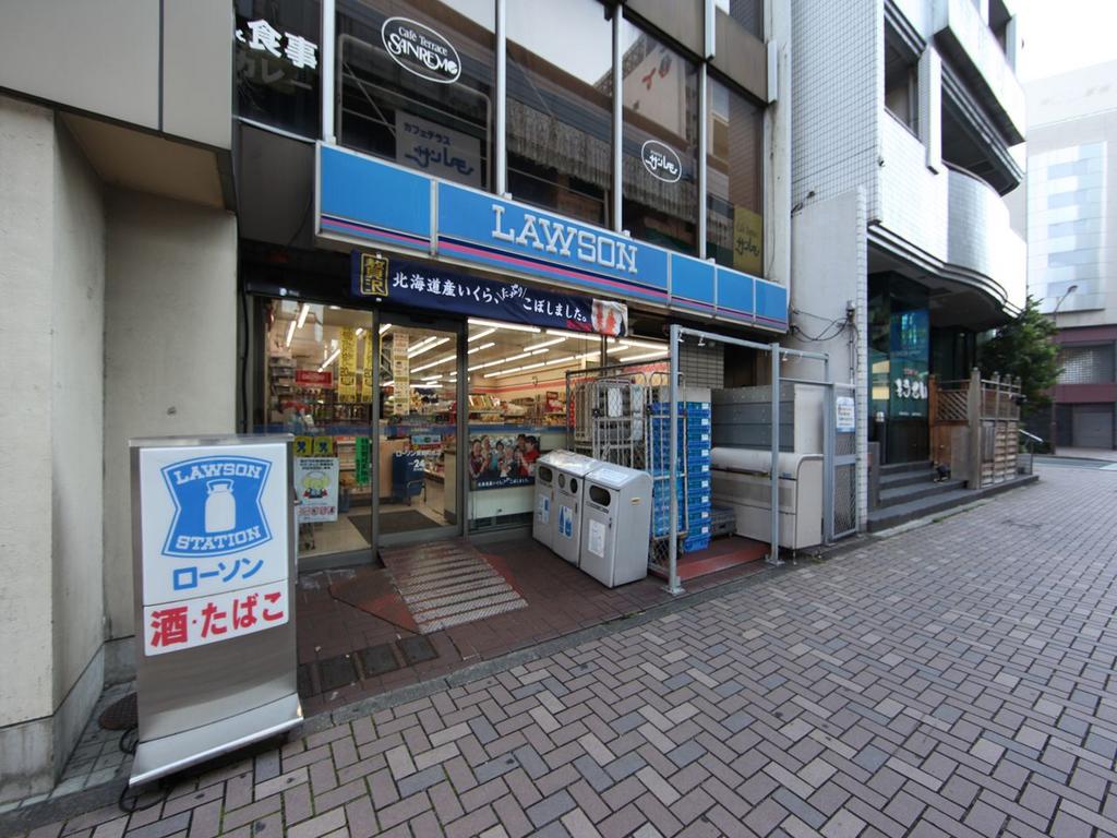 コンビニ　ローソン 東新町北店 (コンビニ)（コンビニ）まで127m