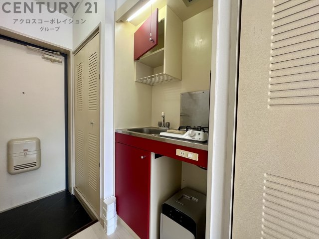 キッチン　壁付けキッチンでスペースを有効活用☆