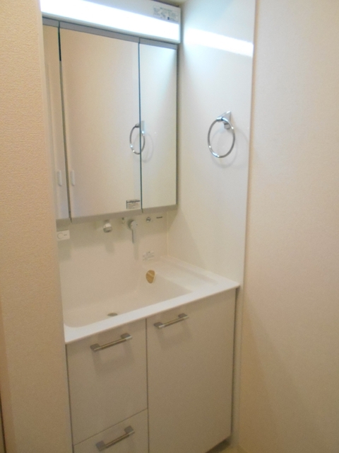 洗面設備　洗髪洗面化粧台