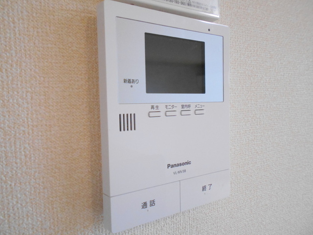 セキュリティ　モニター付きインターホン