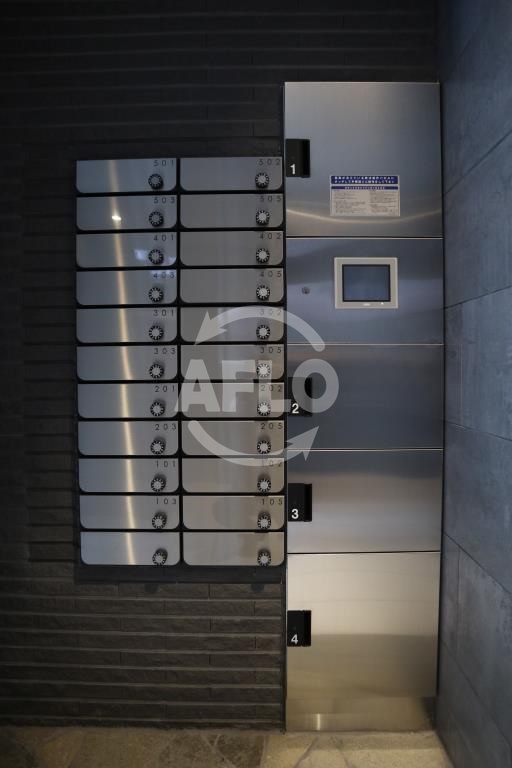 その他　コゥジィコート御幣島駅前　宅配ボックス