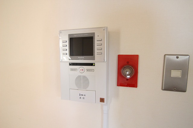 セキュリティ　同物件、別号室のものです。