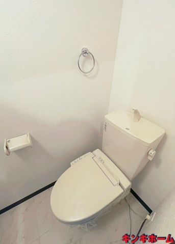 トイレ　写真は別のお部屋です。（同タイプ）