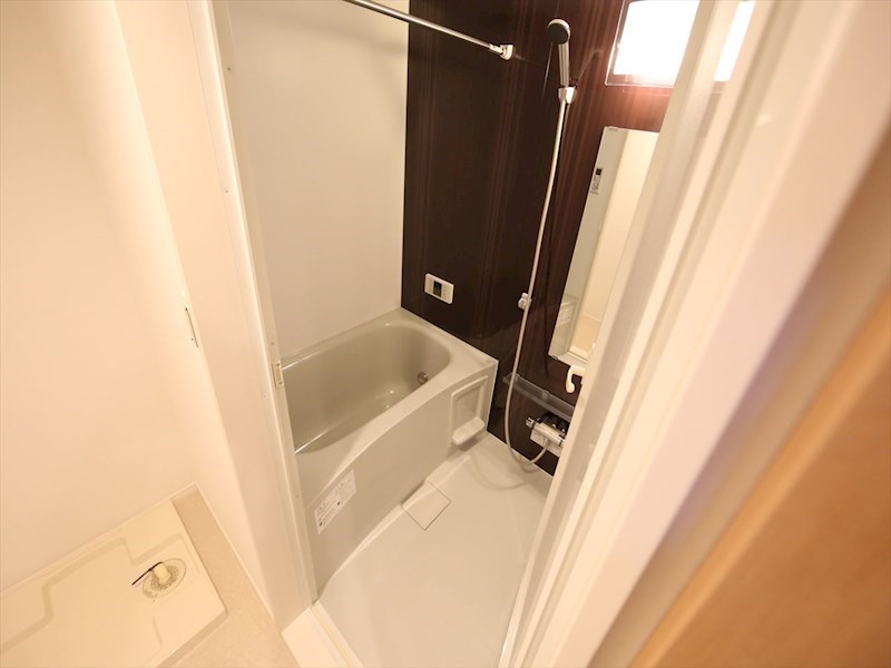 バス・シャワールーム　バスルーム（浴室乾燥機付き）