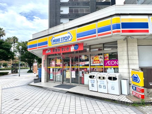 コンビニ　ミニストップ 神屋町サンパレス前店（コンビニ）まで294m